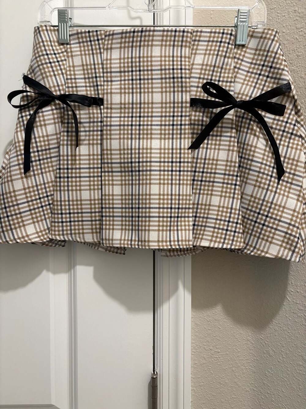 Boohoo Bow Detail Plaid Pleated Mini Skirt